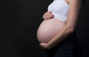 Podpůrný Pás pro Těhotné: Jak Vám Může Ulevit? 9 Podpůrný Pás pro Těhotné: Jak Vám Může Ulevit?